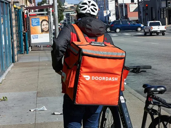 AI-Generated Delivery Scams Hit Austin, Exposing New Risks in the Gig&nbsp;Economy